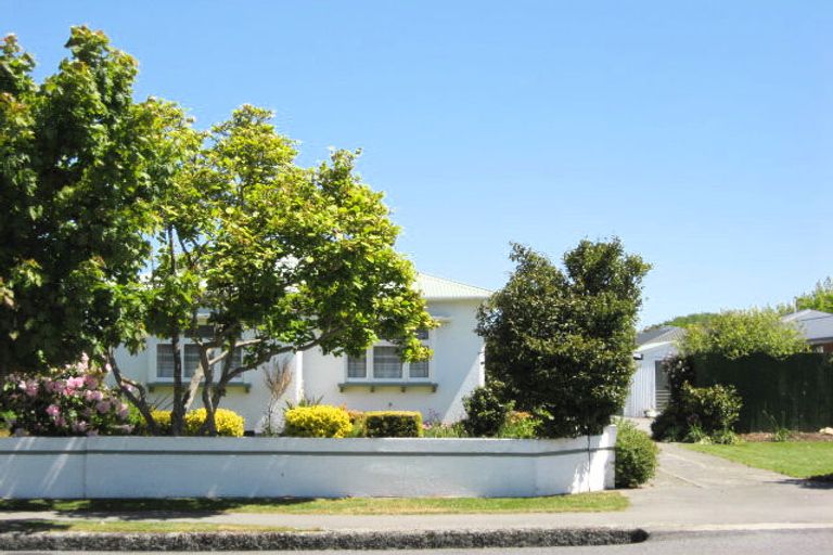 Photo of property in 117 Percival Street, Rangiora, 7400