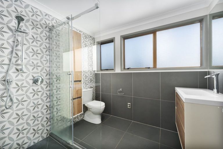 Photo of property in 66 Anich Road, Massey, Auckland, 0614