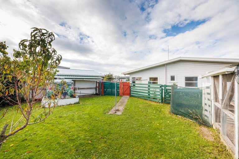 Photo of property in 9 Ajax Place, Highbury, Palmerston North, 4412