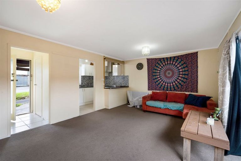 Photo of property in 5/8 Miro Street, New Lynn, Auckland, 0600