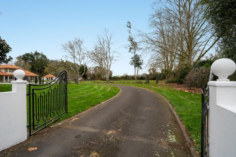 Photo of property in 2/105 Peake Road, Cambridge, 3493