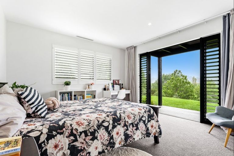 Photo of property in 7 Tamahunga Drive, Matakana, Warkworth, 0985