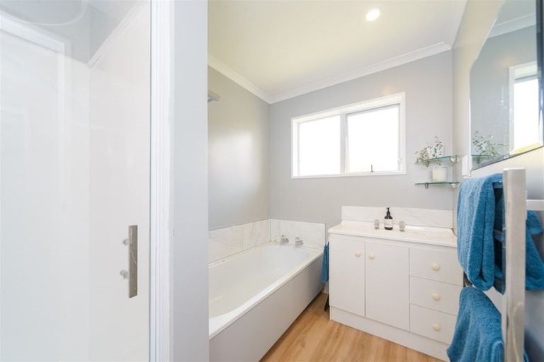 Photo of property in 187 Milson Line, Milson, Palmerston North, 4414