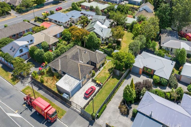 Photo of property in 120 Aorangi Road, Bryndwr, Christchurch, 8053