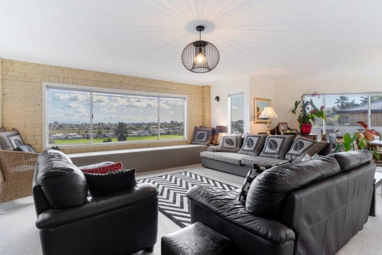 Photo of property in 5 Cynthia Place, Bellevue, Tauranga, 3110