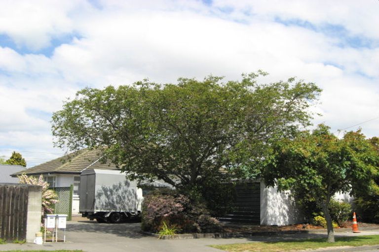 Photo of property in 34 Appleby Crescent, Burnside, Christchurch, 8053