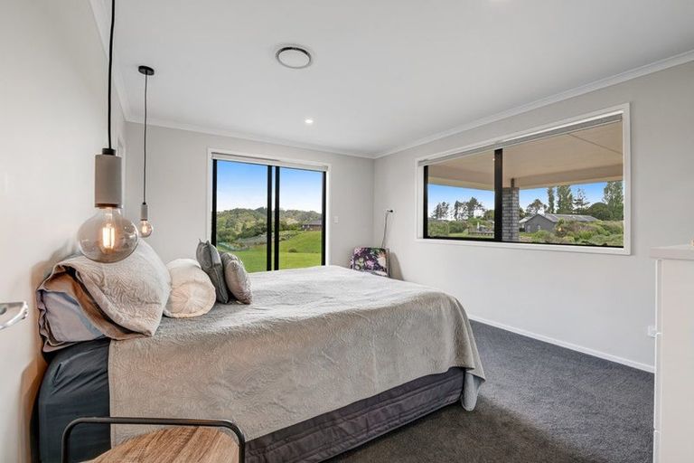 Photo of property in 22 Awatiro Drive, Kaukapakapa, 0871