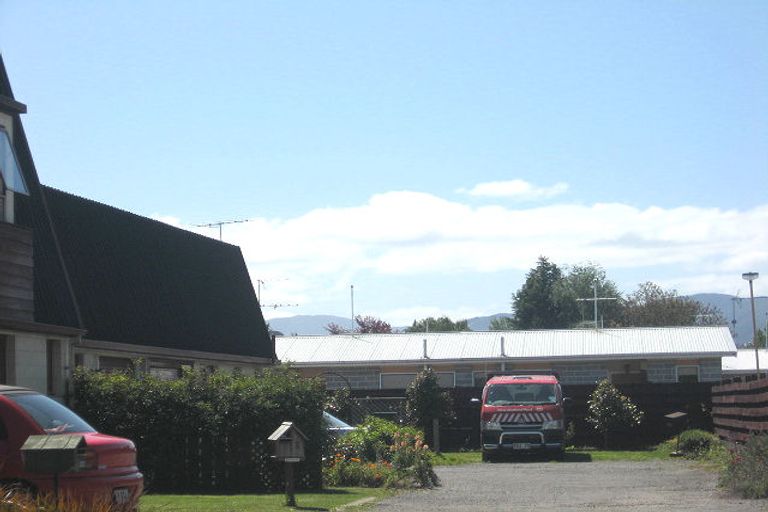 Photo of property in Harling Court, 3/208 High Street, Blenheim, 7201