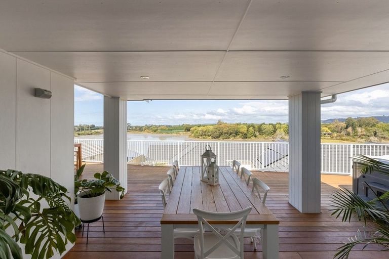 Photo of property in 26 Oyster Place, Omokoroa, 3114