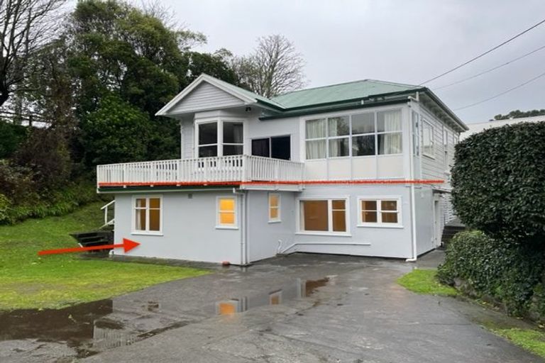 Photo of property in 18 Burma Road, Khandallah, Wellington, 6035