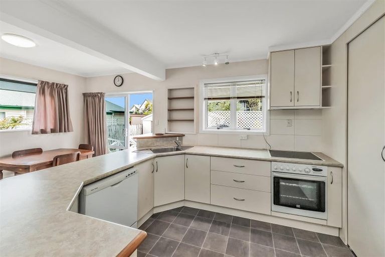 Photo of property in 9 Soleares Avenue, Mount Pleasant, Christchurch, 8081