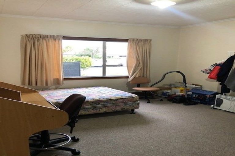 Photo of property in 12 Simeon Street, Spreydon, Christchurch, 8024