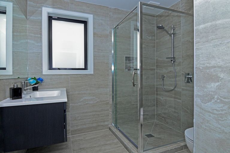 Photo of property in 3 Okohaka Avenue, Glenbrook, 2681