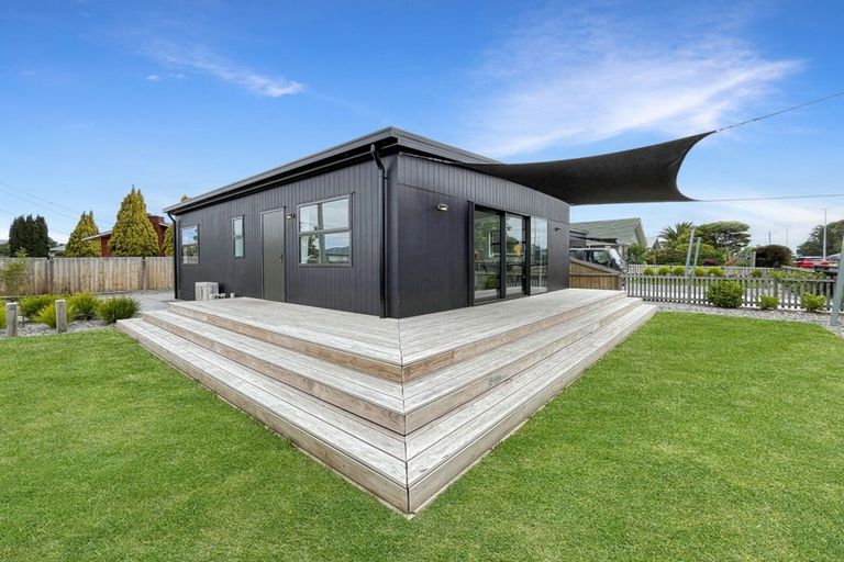 Photo of property in 2 Kearneys Road, Linwood, Christchurch, 8062