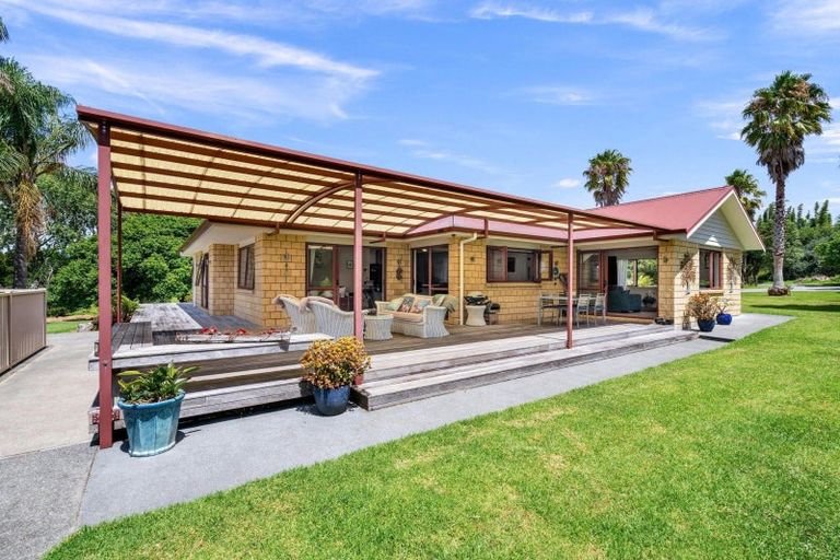 Photo of property in 638 Ngunguru Road, Glenbervie, Whangarei, 0173