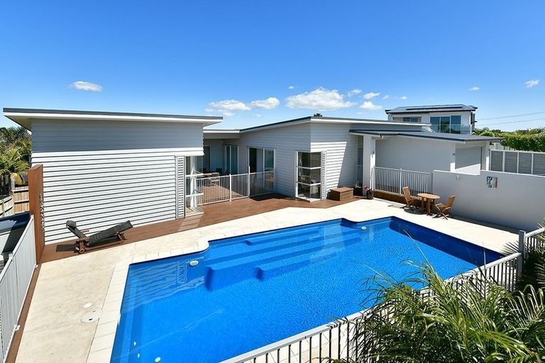 Photo of property in 38 Manhattan Rise, Orewa, 0931