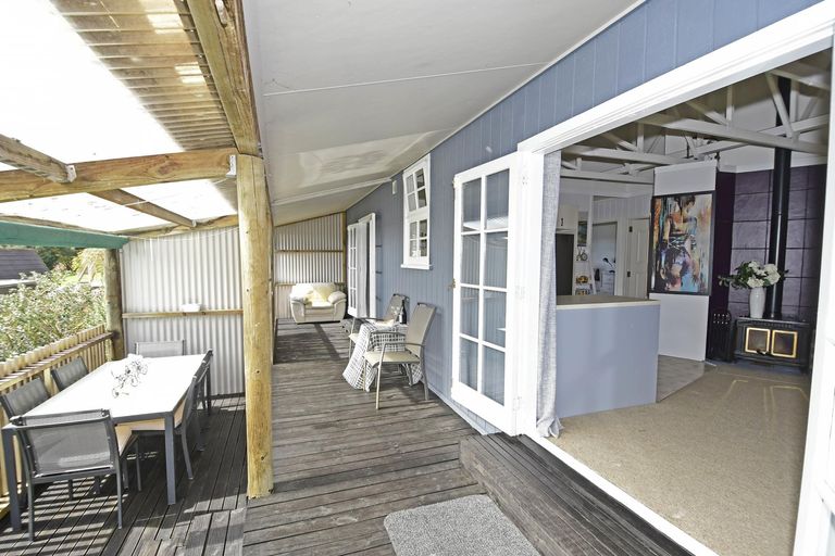 Photo of property in 2 Puawai Street, Kaiwaka, 0573