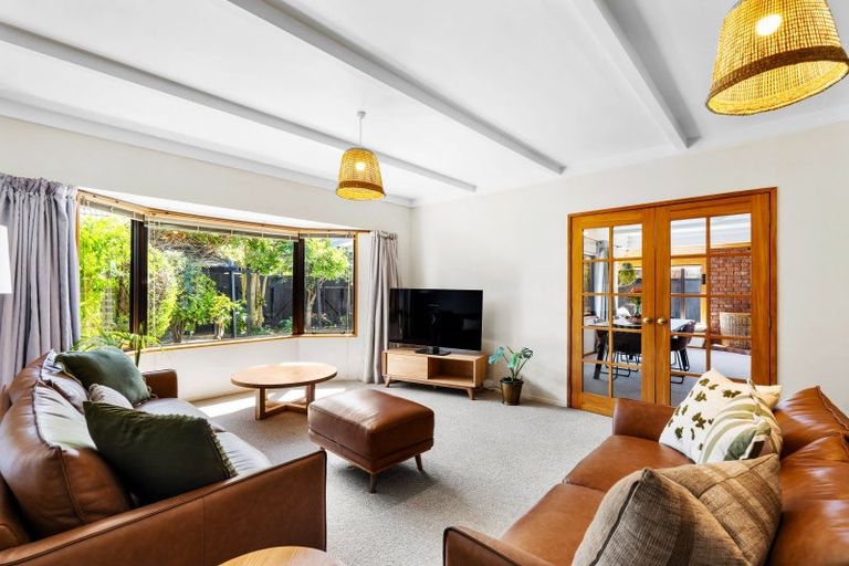 Photo of property in 1228 Howard Street, Parkvale, Hastings, 4122