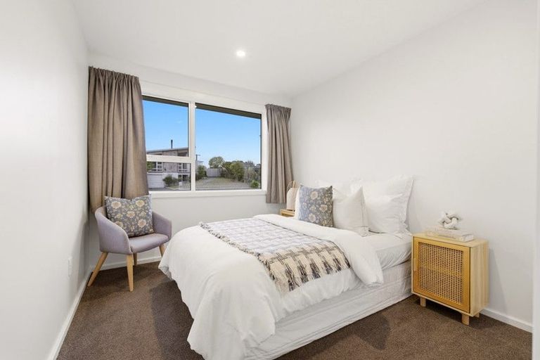 Photo of property in 274 Lake Terrace Road, Shirley, Christchurch, 8061