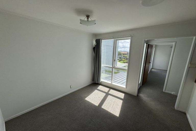 Photo of property in 1/51 Rajkot Terrace, Broadmeadows, Wellington, 6035