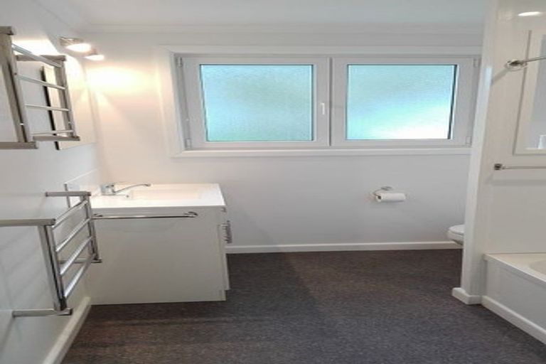 Photo of property in 12 Carlyle Street, Te Aroha, 3320