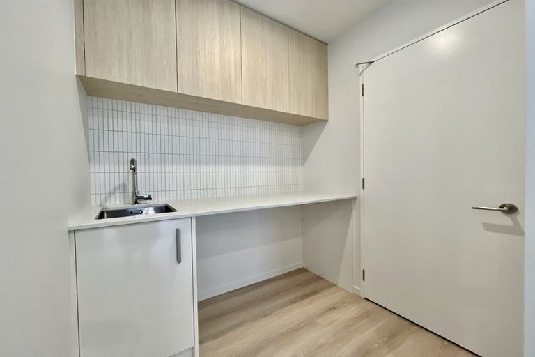 Photo of property in 98a Geraldine Street, Edgeware, Christchurch, 8013