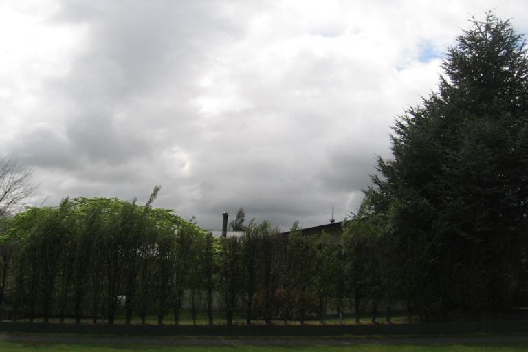 Photo of property in 2 Kotare Street, Hilltop, Taupo, 3330