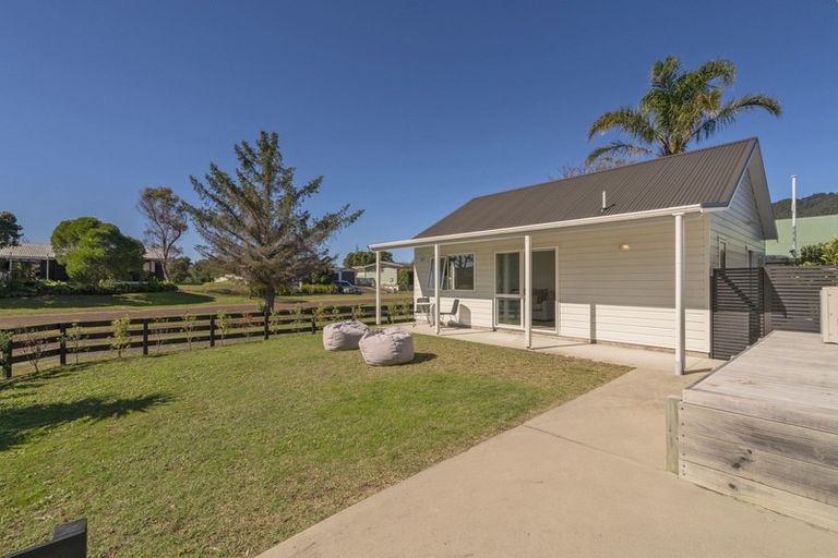 Photo of property in 1 Mccormick Place, Pauanui, Hikuai, 3579