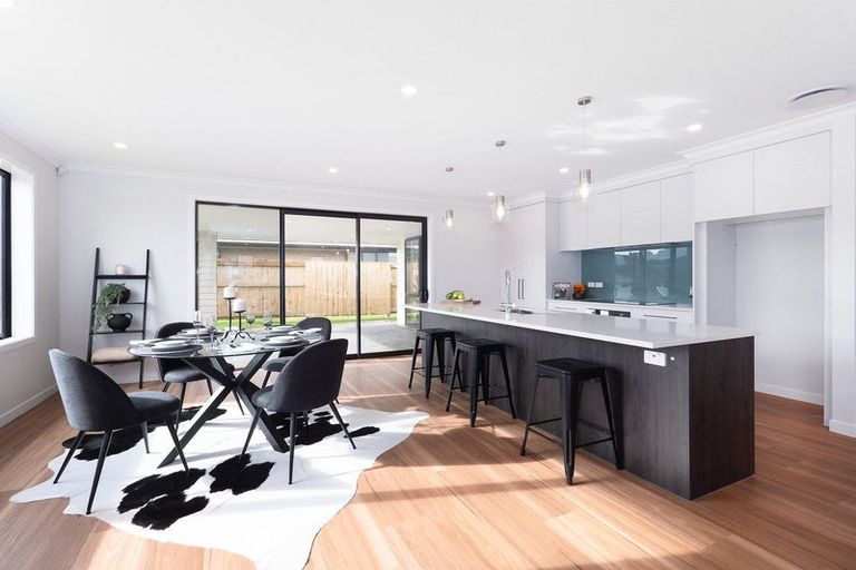 Photo of property in 35 Admiralty Drive, Haruru, 0204