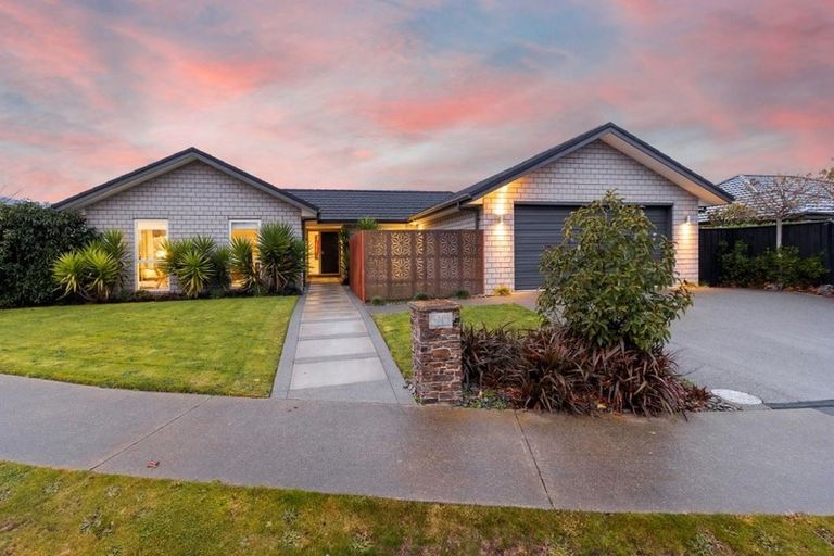 Photo of property in 24 Blackadder Road, Pegasus, 7612