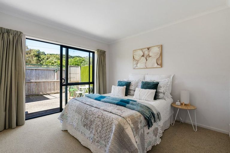 Photo of property in Redwood Village, 15/42 Main Road, Tawa, Wellington, 5028