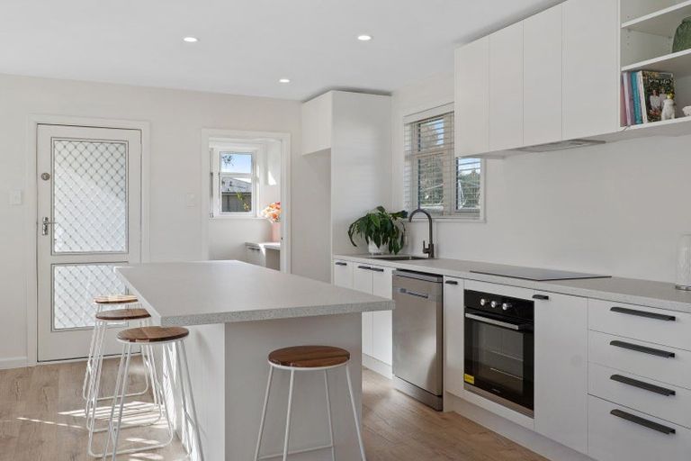 Photo of property in 15 Whitehall Street, Mairehau, Christchurch, 8013