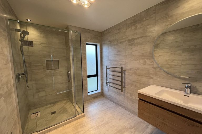 Photo of property in 1/126 Coronation Road, Papatoetoe, Auckland, 2025