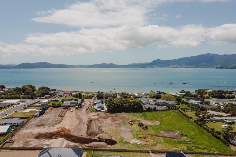 Photo of property in 127 One Tree Point Road, One Tree Point, 0118