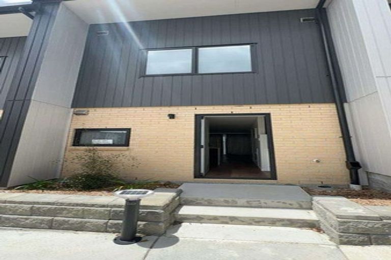 Photo of property in 48 Selo Street, Glen Eden, Auckland, 0602