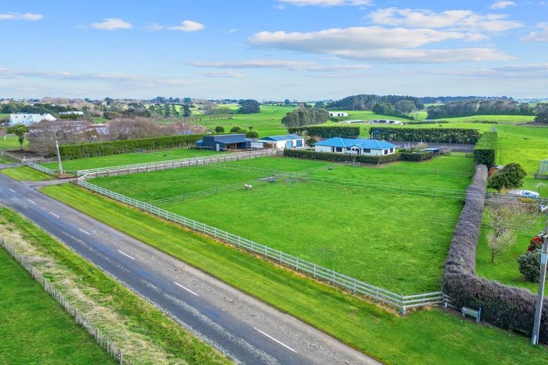 Photo of property in 295 Turuturu Road, Hawera, 4674
