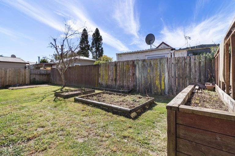 Photo of property in 111 Tennyson Street, Leamington, Cambridge, 3432