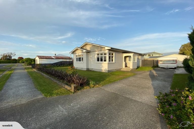 Photo of property in 1 Watson Street, Westport, 7825
