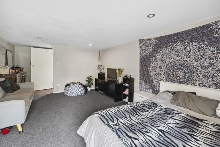 Photo of property in 34 Flaxdale Street, Birkdale, Auckland, 0626