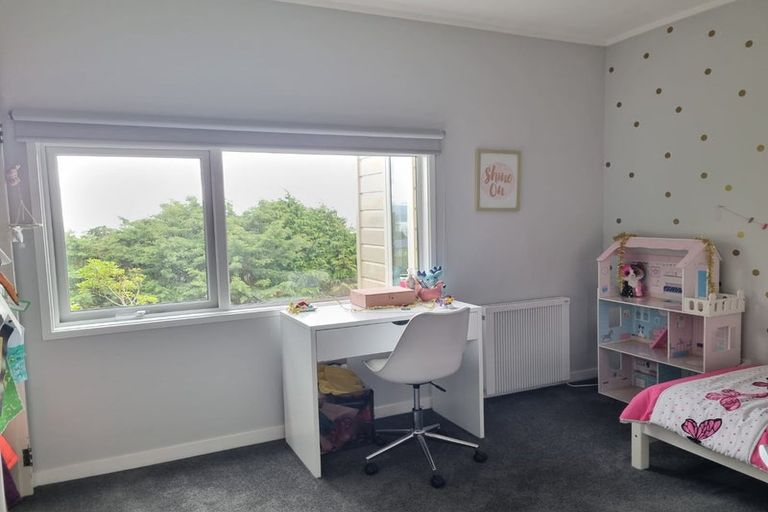 Photo of property in 53 Rangoon Street, Khandallah, Wellington, 6035