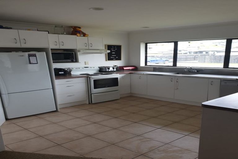 Photo of property in 2 Rata Avenue, Huntly, 3700