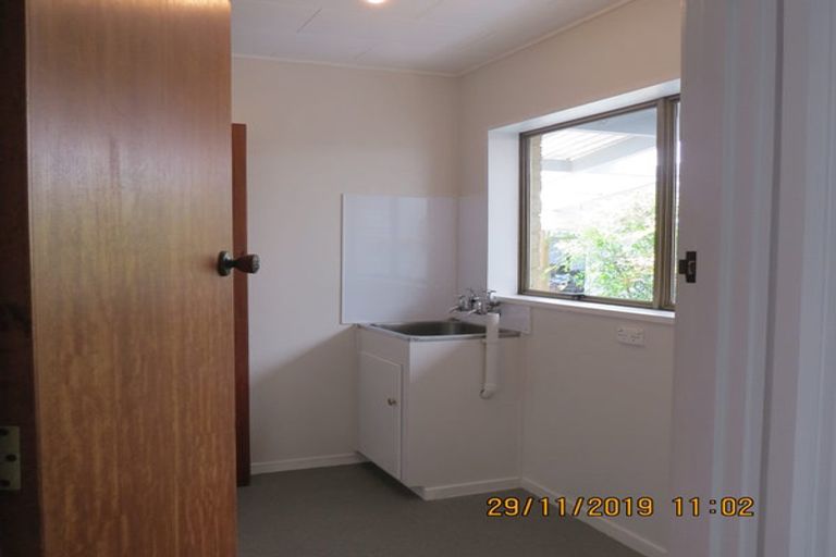 Photo of property in 26 Shanly Street, Waipawa, 4210