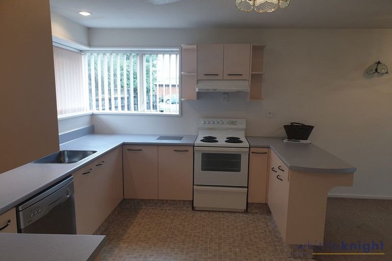 Photo of property in 20 Picton Avenue, Riccarton, Christchurch, 8011