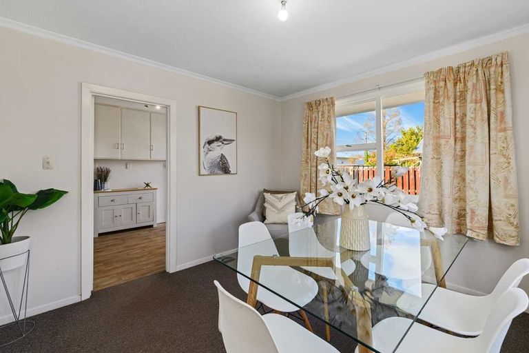 Photo of property in 1/187a Matsons Avenue, Papanui, Christchurch, 8053