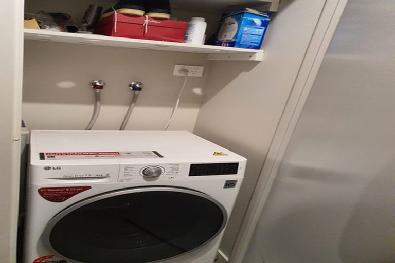 Photo of property in Vsp South, 705/166u Victoria Street, Te Aro, Wellington, 6011