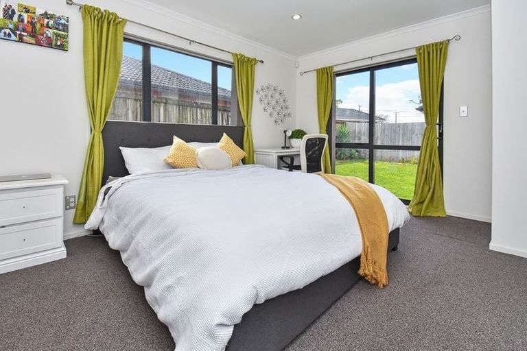 Photo of property in 41d Kelvin Road, Papakura, 2110