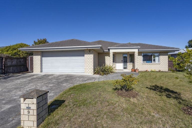 Photo of property in 9 Panckhurst Drive, Woodend, 7610