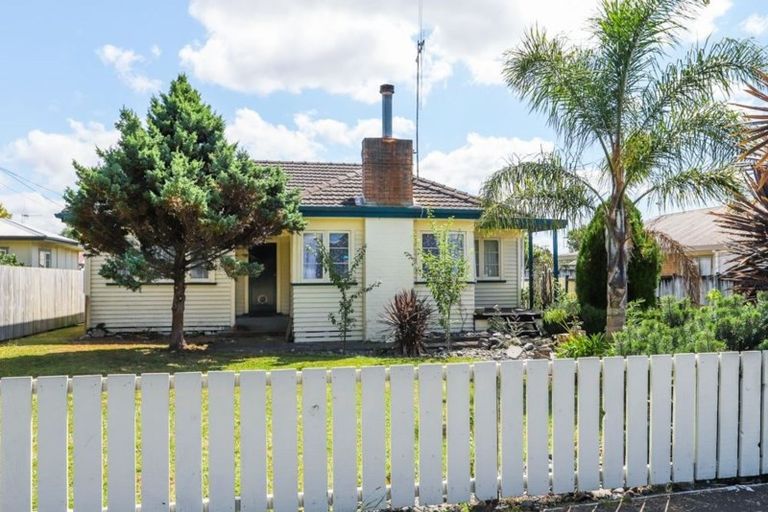 Photo of property in 52 Grandview Road, Nawton, Hamilton, 3200