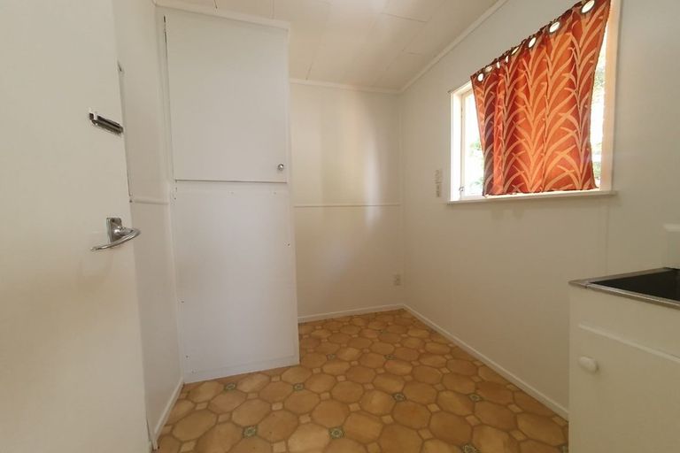 Photo of property in 297a Don Buck Road, Massey, Auckland, 0614