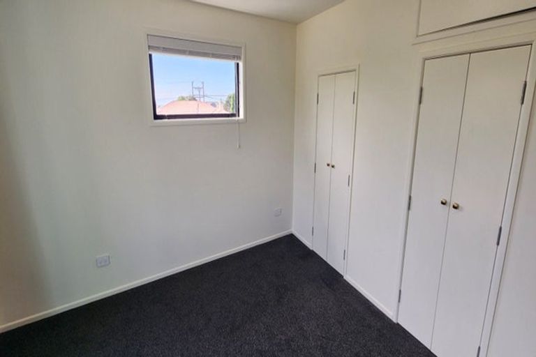 Photo of property in 4 Miro Street, Merrilands, New Plymouth, 4312